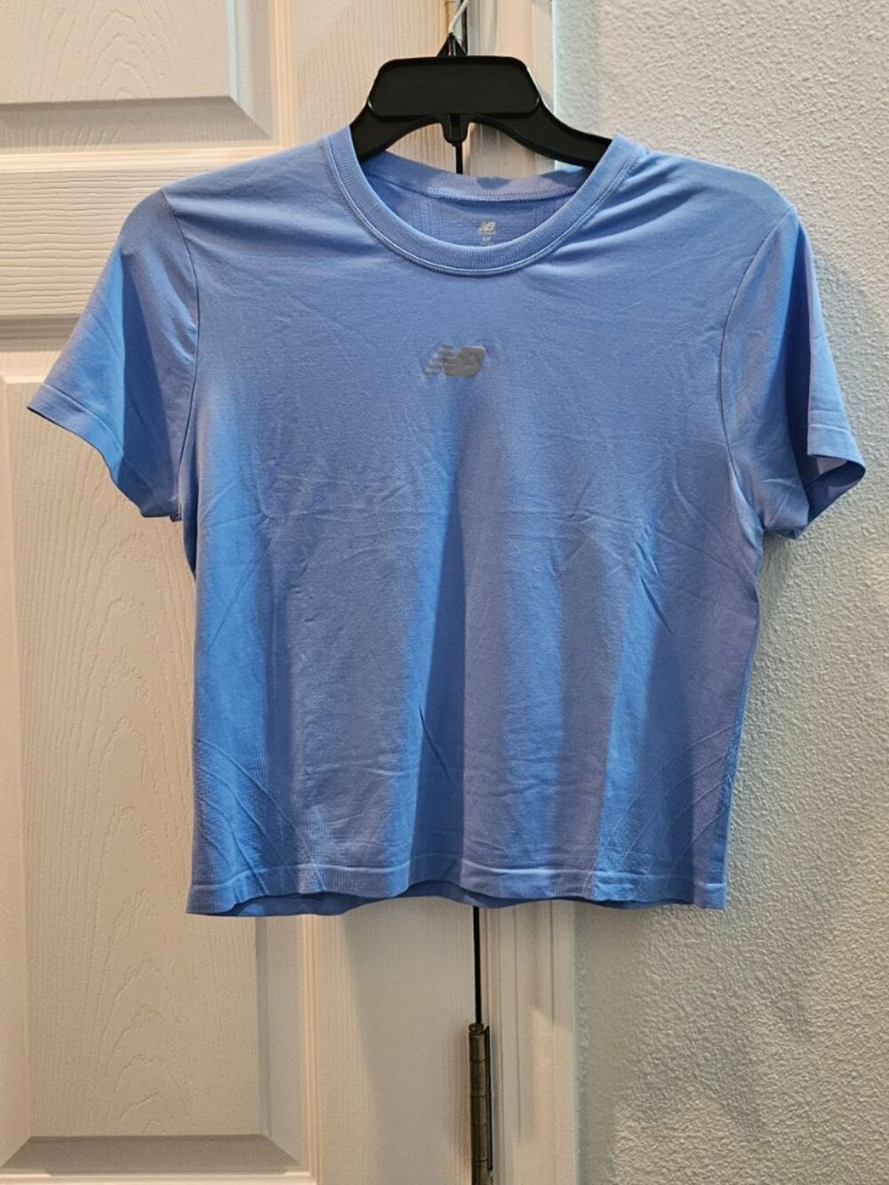 New Balance top small - Picture 3 of 9